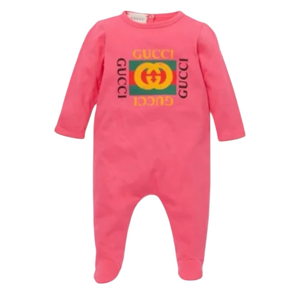 Gucci  Vibrant Pink Logo Baby Footie 3-6 Month NWT